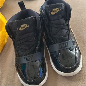 Velcro Nike toddler shoes